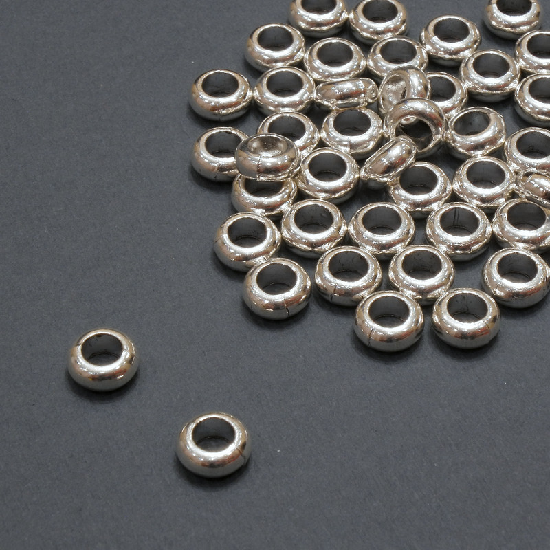 Mărgea Pandora, diametrul 7×3 mm, gaură de 3,7 mm, ambalaj de 20 g, 52 bucăți (+ -)