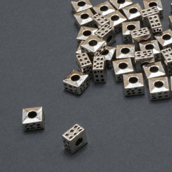 Furnitură mărgea-inserație interior, diametru 2,2 mm + -, diametru 5×3 mm + -, ambalare 20 g 42 buc. (+ -)