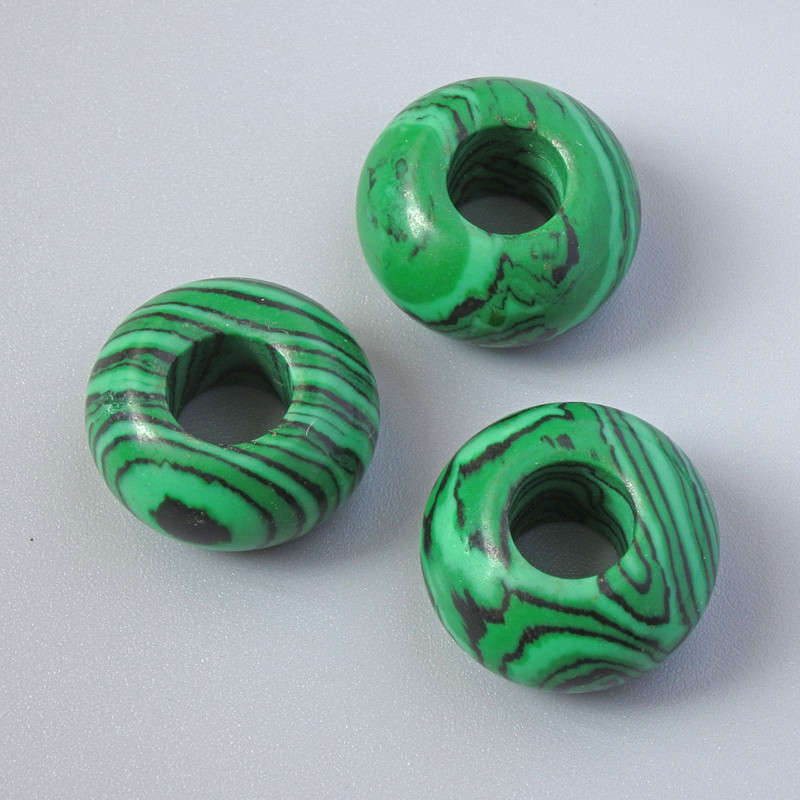 Mărgea Pandora din malahit presat, diametrul 14x7,5 mm, diametrul găurii 5,8 mm+