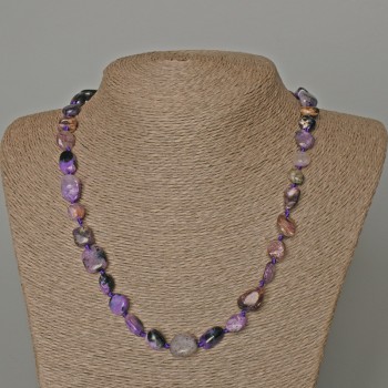 Colier din charoit, piatră naturală, mărgele tăiate, diametrul 10×12 mm, lungime 50 cm ±