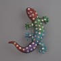 Broșă-pandantiv în formă de șopârlă, email multicolor și strasuri roz, metal argintiu, 54x46 mm
