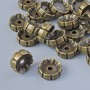 Mărgea-inserție din bronz, diametrul 10×3,5 mm, diametrul găurii 2 mm, ambalaj 22 buc +/- culoare bronz a metalului