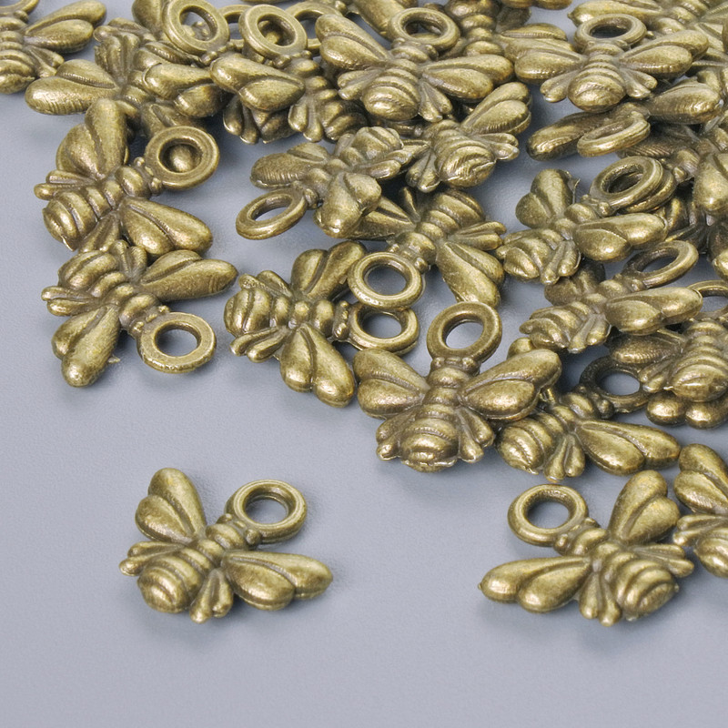 Accesorii – pandantiv „Albina”, diametru 10x11 mm, diametrul găurii 1,9 mm, set de 33 bucăți, culoare bronz a metalului