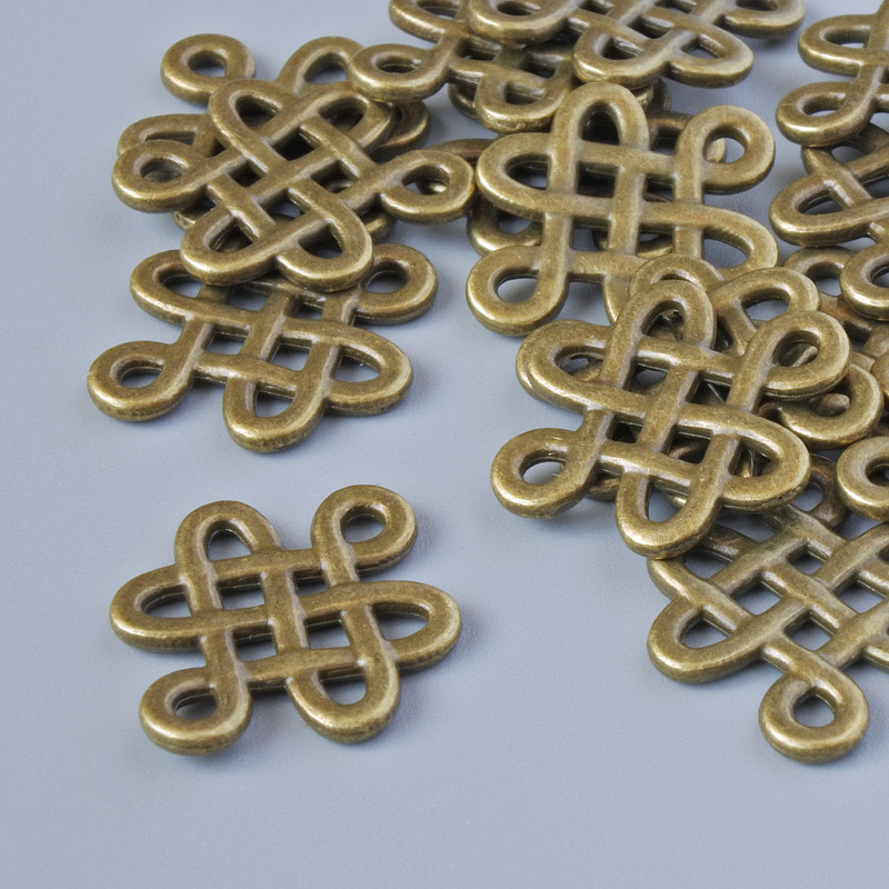 Furnitură pandantiv, dimensiuni 17×14 mm, diametrul găurii 1,6 mm, ambalaj 18 buc. +/- culoare bronz a metalului