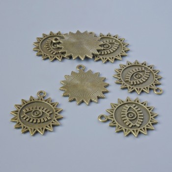 Pandantiv 'Soare', diametru 21,5 × 19 mm, diametrul găurii 1,6 mm, ambalaj: 7 buc. ±, culoare bronz a metalului