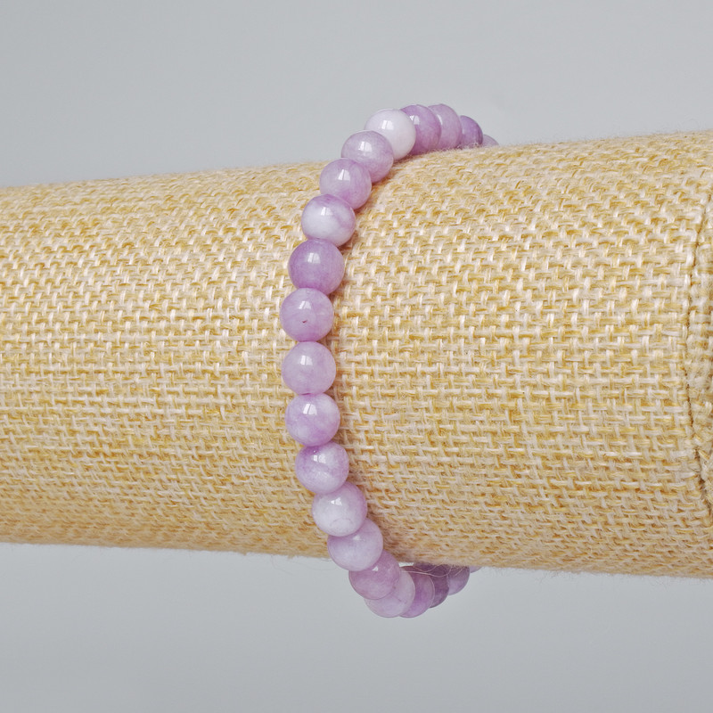 Brățară Kunzit (artificial) mărgele netede, diametrul de 6 mm+-, lungimea 18 cm+- (pe elastic)