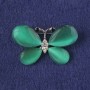 Broșă «Fluture» cu ochi de pisică verde, cristale albe, metal argintiu 25x38mm+