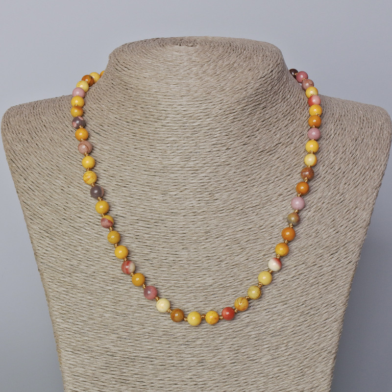 Colier din jasper Mookaite natural, bile netede, diametrul 6,5 mm, lungime 45-49 cm