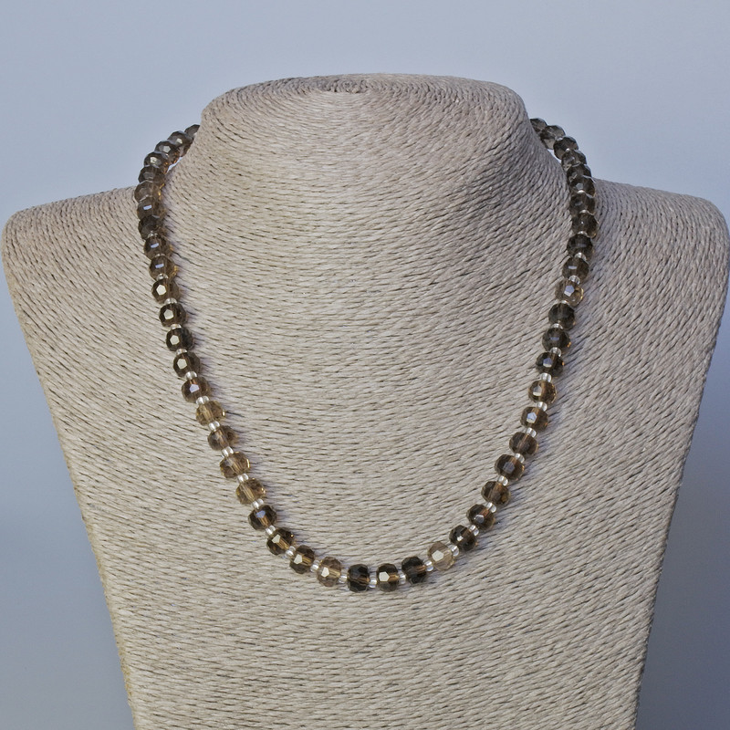 Colier din topaz fumuriu natural, piatră tăiată în rondelle, cu mărgele, diametrul 7,5×6 mm, lungime 45–47 cm