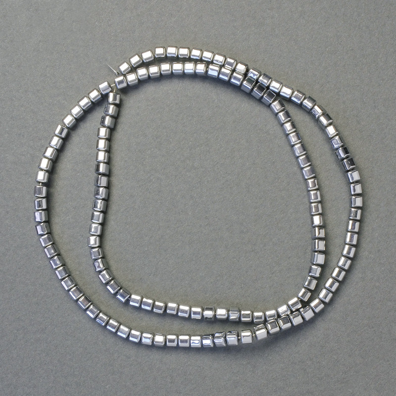 Mărgele din hematit, cuburi, culoare argintie, diametru 3×3 mm, lungime 40 cm, șir