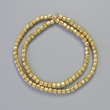 Mărgele hematit cuburi, culoare aur mat, diametru 4×4 mm, lungime 41 cm ±, șir