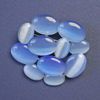 Broșă cu piatră albastră «Ochiul pisicii» sintetică 45×50 mm ± metal auriu