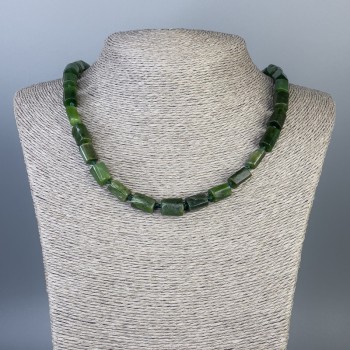 Colier din jad facetat, diametre 10x8 mm ±, 14x8 mm ±, lungime 52 cm ±