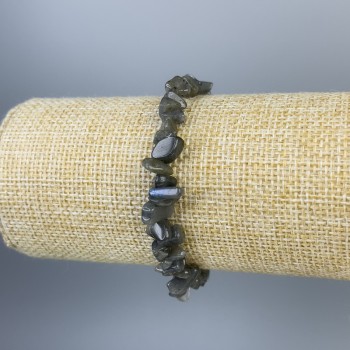 Brățară din labradorit, fragmente de 6x4 mm, lungime 18 cm, elastic