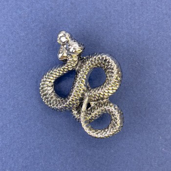Broșă-pandantiv „Șarpe”, metal argintiu, 40x31 mm +