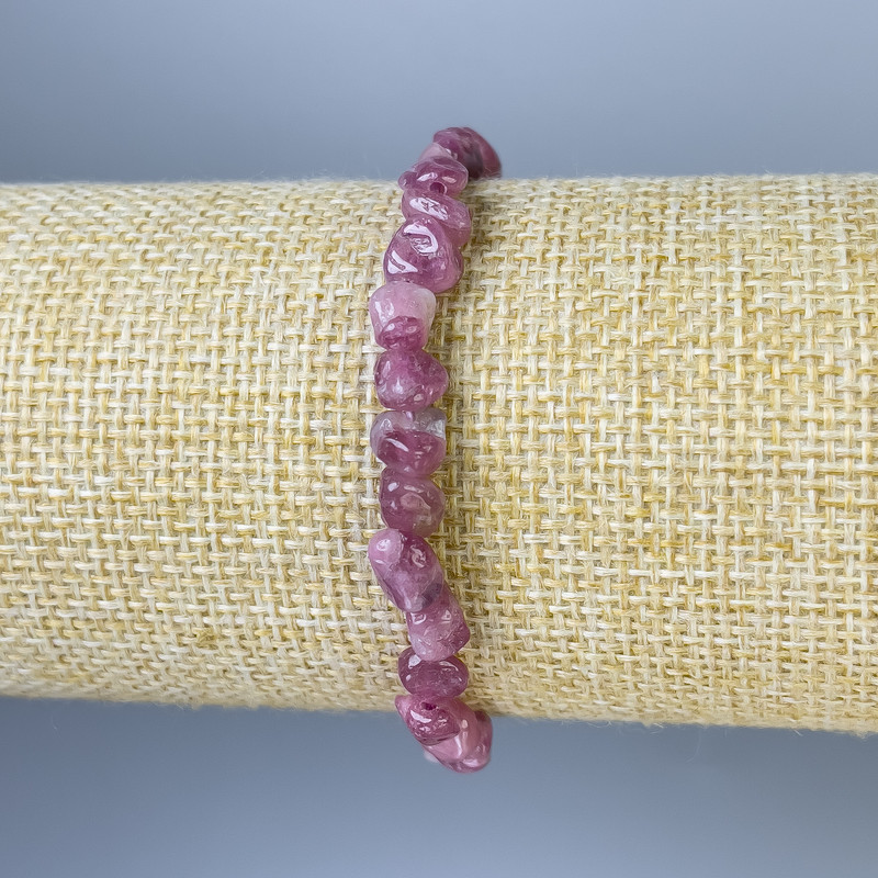 Brățară din turmalin facetat, diametrul 6–8×6–8 mm, lungime 18 cm, elastic