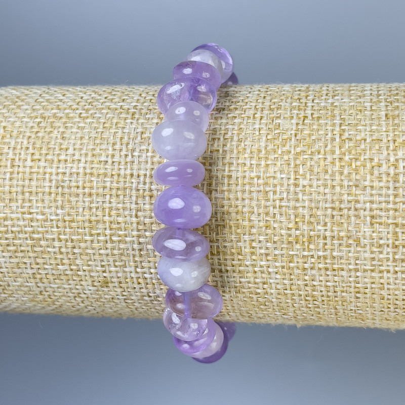 Brățară cu ametist fațetat, 9-12x6-8 mm, lungime 18 cm, pe elastic