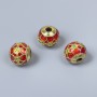 Mărgea Cloisonné roșu-verde email, diametrul 10×9 mm, gaură 3 mm, culoare metalică auriu, 1 bucată