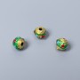 Mărgea Cloisonné verde-roșu email, diametru 8×7 mm, gaură de aproximativ 2 mm, culoare metal auriu, 1 bucată