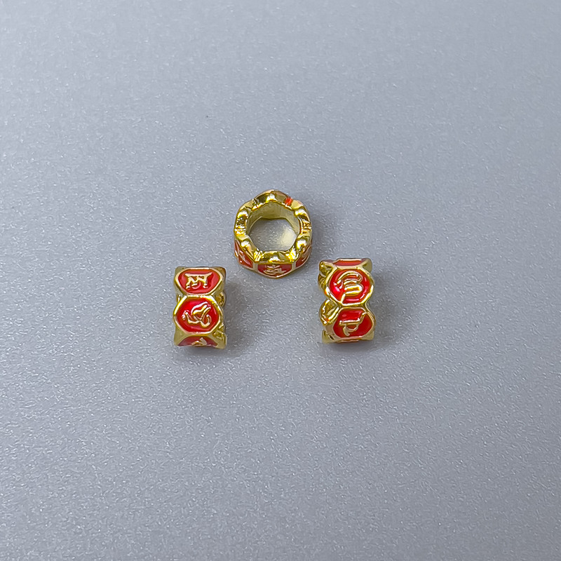 Mărga Cloisonné rondel roșu email, diametrul 5,5x3,5 mm ± gaură, diametrul găurii 3,5 mm, culoare metal auriu, 1 bucată