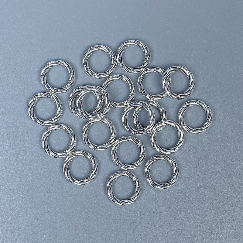 Furnituri - mărgea-inserație argintiu, diametru 9×1,5 mm, gaură ~6 mm, ambalaj 66 buc
