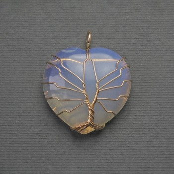 Pandantiv Inimă din piatră lunară în împletire aurie, diametrul 30×30 mm ±, lungimea 37 mm ±