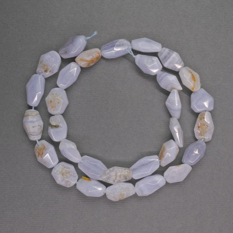 Mărgele din piatră naturală - agat albastru, tăiate în formă de bicon, diametrul 13x9x8 mm, lungime 38 cm