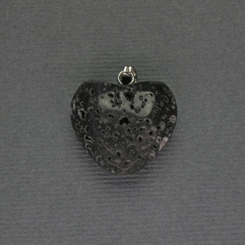 Pandantiv Inimă de Lavă 20×20×25 mm ± metal argintiu