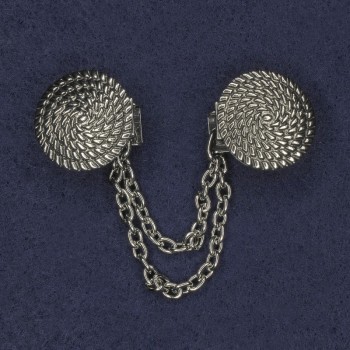 Broșă argintie pentru cardiganuri