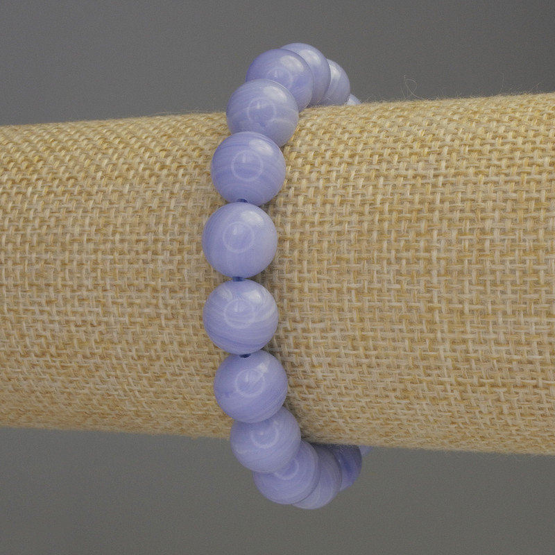 Brățară din agat albastru deschis (presat) cu mărgele netede, diametrul de 10 mm +/-, lungime 18 cm, elastică