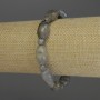 Brățară din labradorit, mărgele facetate în formă de baril, dimensiuni 14x10 mm +/-; mărgele netede, de dimensiune 6 mm +/-; lungime 18 cm, pe elastic