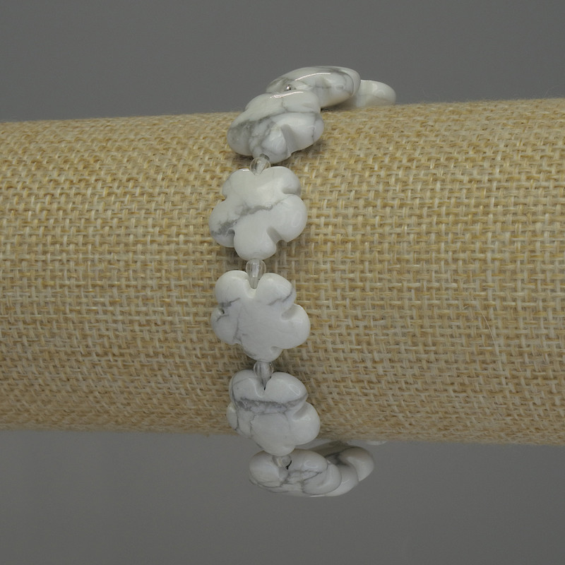 Brățară din kaolinit cu floare, diametrul 15 mm ±, lungimea 18 cm ± (elastic)