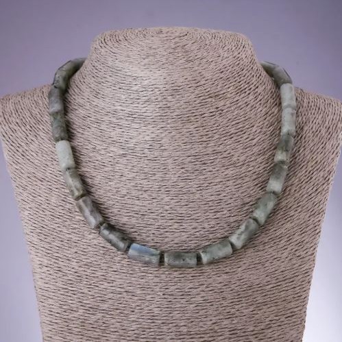 Colier din piatră naturală labradorit cilindric, diametrul 8x16 mm, lungime 46 cm