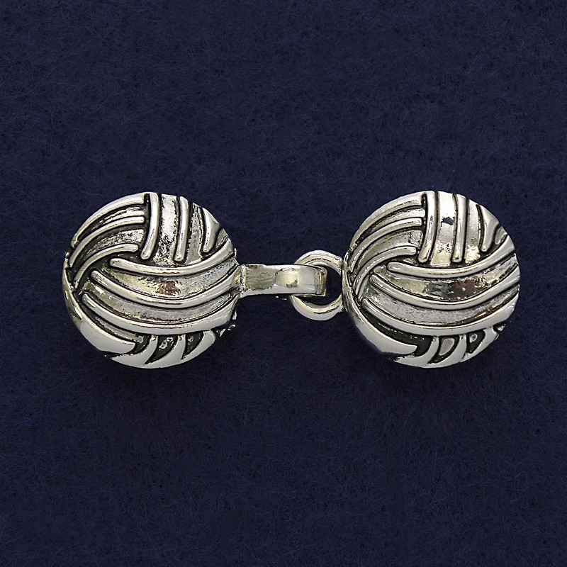 Broșă-clips pentru cardigan din metal argintiu, diametrul aproximativ 20 mm, lungimea aproximativ 52 mm