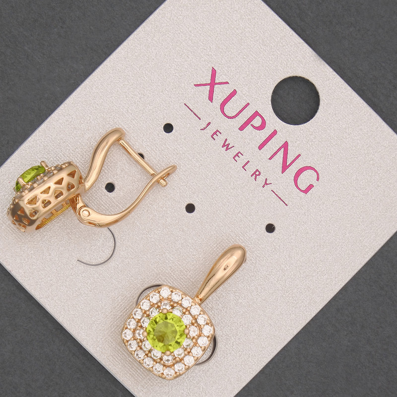 Cercei Xuping cu strasuri albe și cristal oliv, diametrul 12 mm ±, lungimea 20 mm ±, placare cu aur 18K