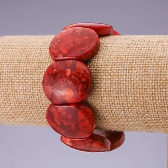 Brățară din coral burete pe elastic, zale 28×24 mm, lungime 18,5 cm