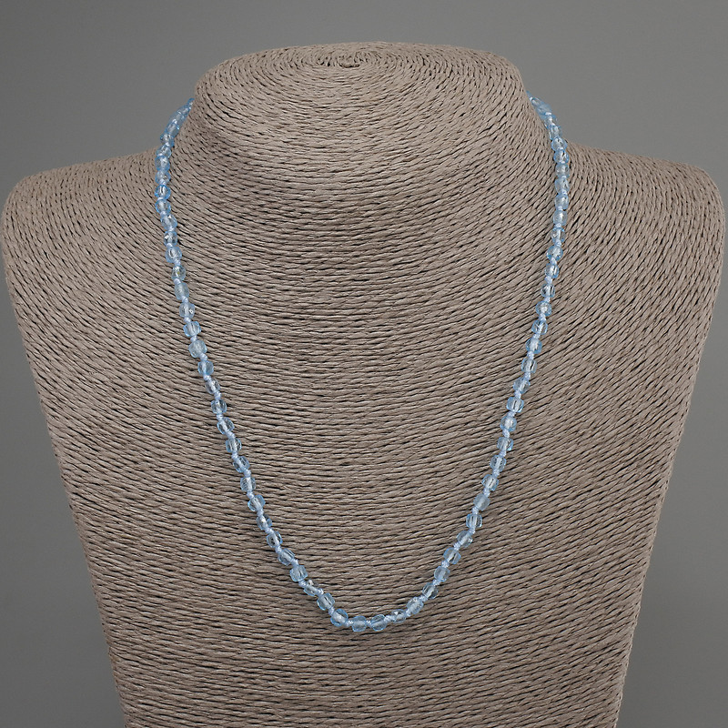 Colier din topaz natural, cuburi facetate, diametrul aproximativ 4×4 mm, lungimea aproximativă 50 mm, cu închidere