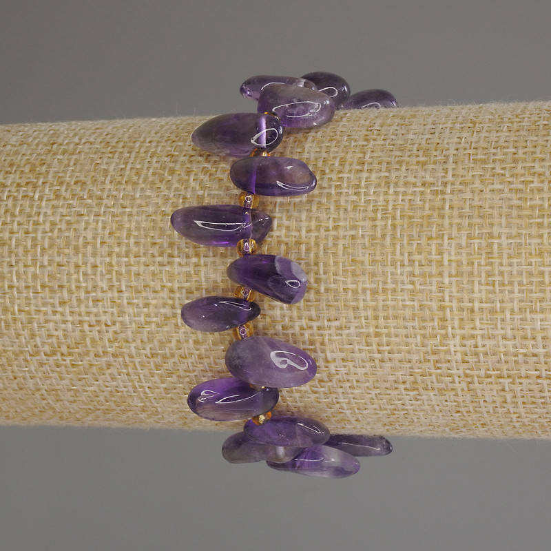 Brățară cu ametist în formă de fluture, 13x6mm, cu mărgele de 3mm, lungime 18cm (elastic)