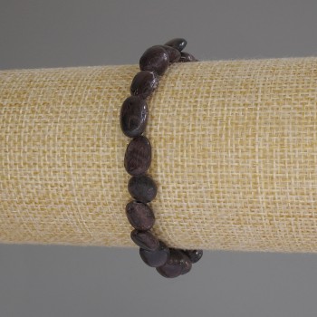 Brățară din granat tăiat, diametrul 7–10×8 mm, lungime 18 cm (elastic)