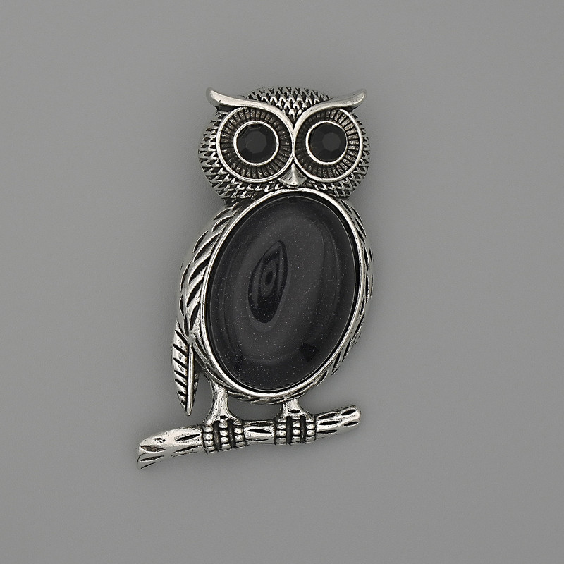 Broșă-pendentă «Bufnița» din aventurin, Noaptea Cairo, 45x25 mm ±, strasuri negre, metal argintiu