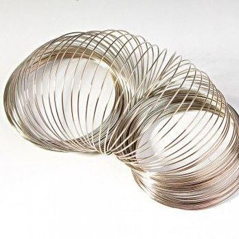 Sârmă memory, grosime 0,8 mm, diametrul buclei 10 cm (+/-) preț pentru 1 kg