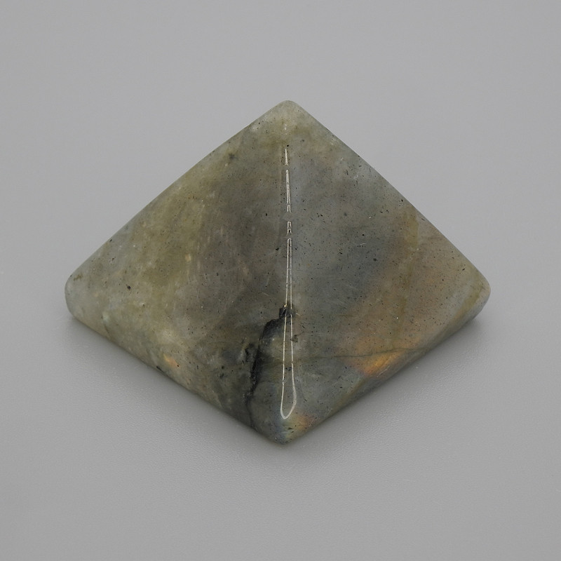 Piramidă suvenir din piatră naturală Labradorit, lungime 30×30 mm, lățime 25 mm