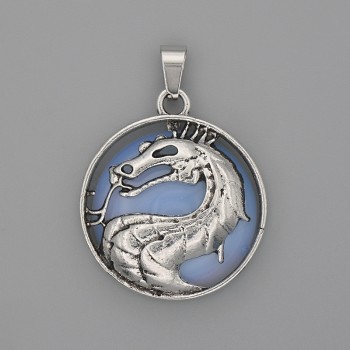 Pandantiv Dragon în cerc cu piatră lunară, diametrul de 28 mm, lungimea de 38 mm, metal argintiu