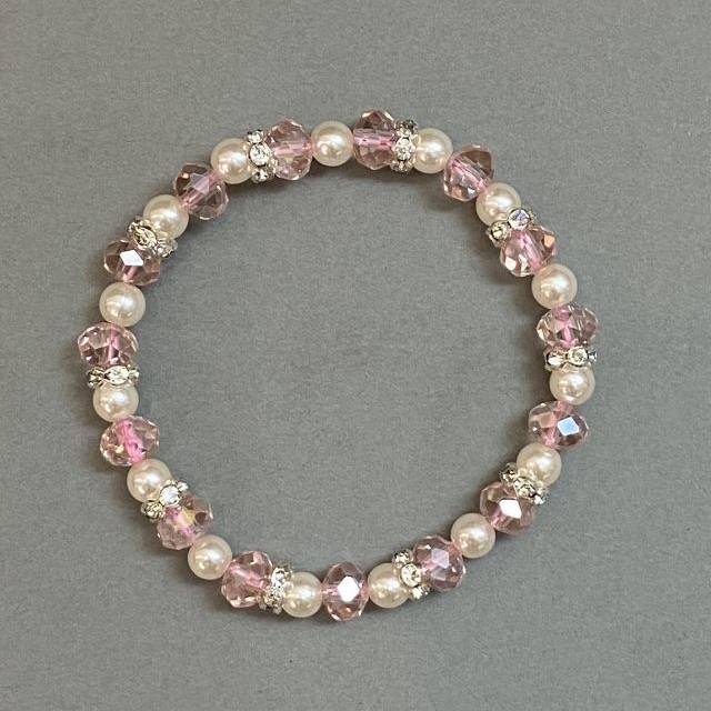 Brățară cu cristale cehești rondel, diametrul 8×6 mm ±, perle artificiale, mărgele de 6 mm ±, cu inserții metalice, lungime 18 mm ±, elastică