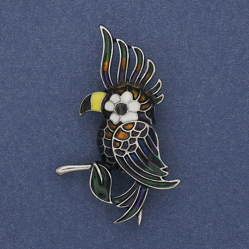 Broșă Papagal, email colorat, metal argintiu, 51×31 mm+