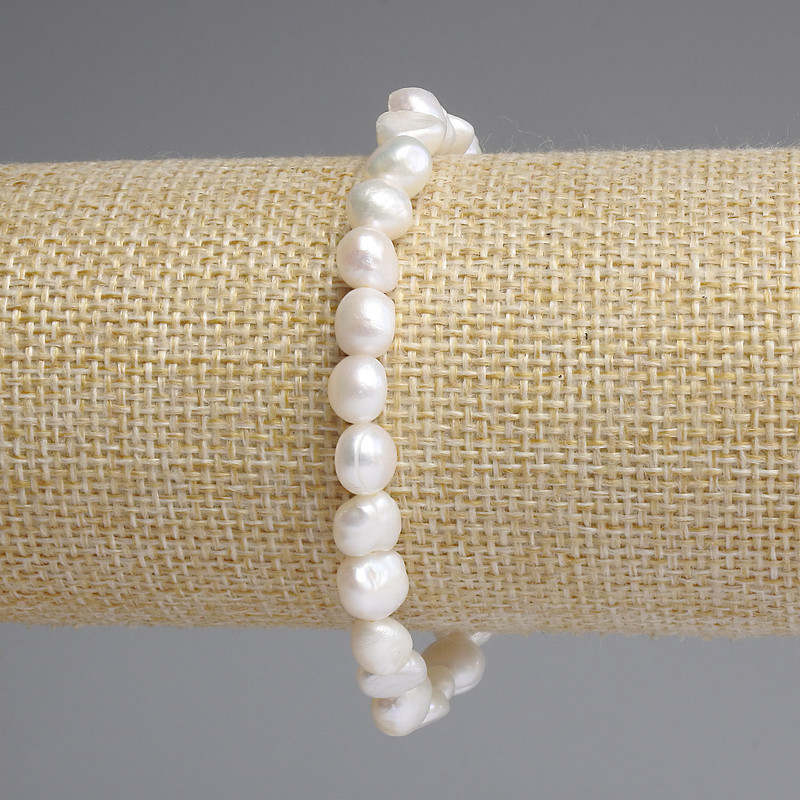 Brățară cu perle de râu 7-8×6, 5-7 mm, lungime 18 cm, elastică