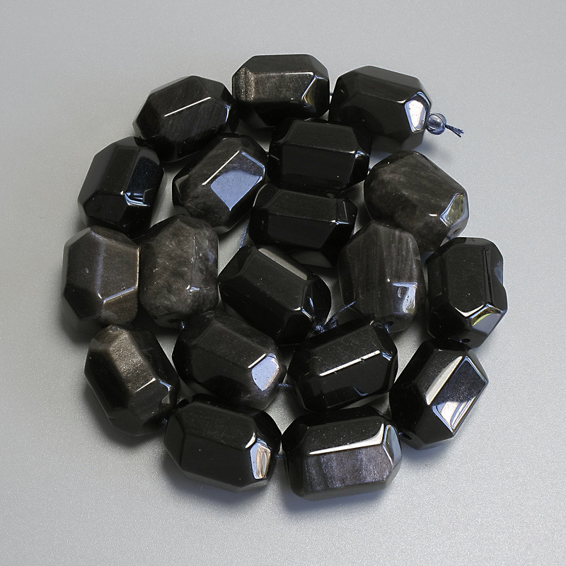 Mărgele de obsidian argintiu, fațetate, diametrul 20×14 mm ±, pe șnur, lungime 38 cm ±