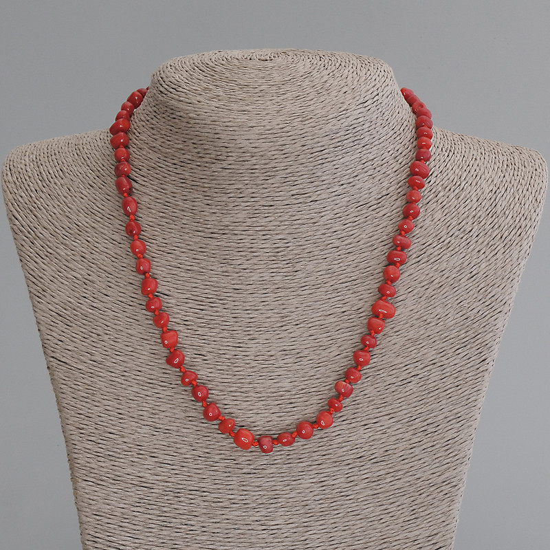 Colier din coral facetat 5-8×5-6 mm, lungime 50 cm, cu închizătoare