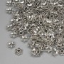 Capace pentru mărgele, culoare metalică argintie, diametru 5,5×1 mm, gaură 1,9 mm, ambalaj 20 g (~177 buc.)