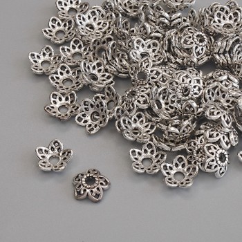 Capace pentru mărgele, culoare metalică argintiu, diametrul 7,5×1 mm +/- gaură 1,8 mm +/- ambalare 20 g (~91 buc.)